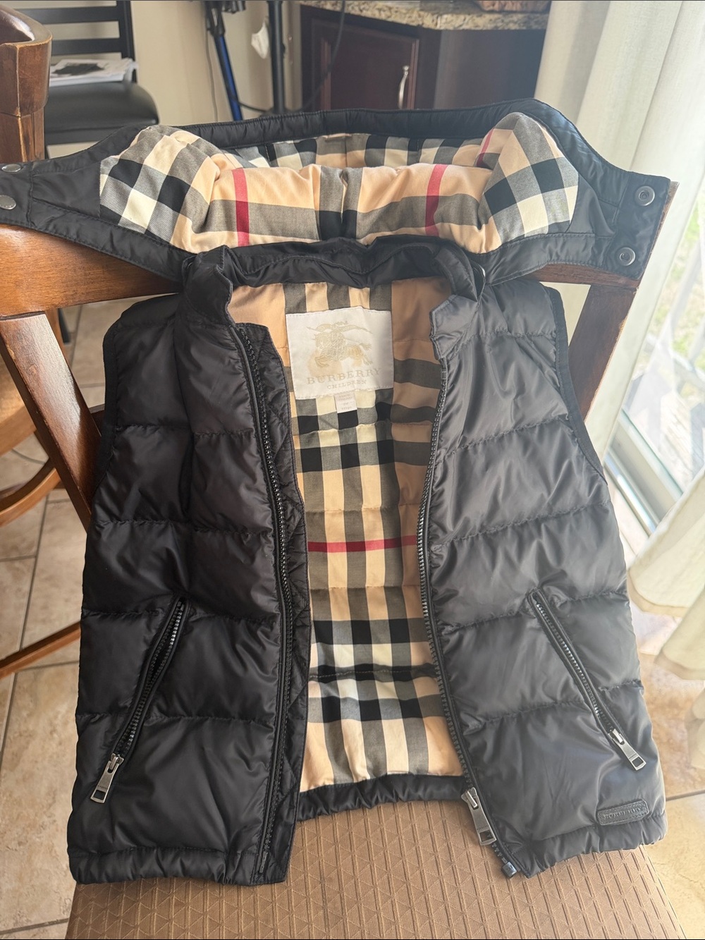 Burberry Black Puffer Vest with Beige Nova Check Lining